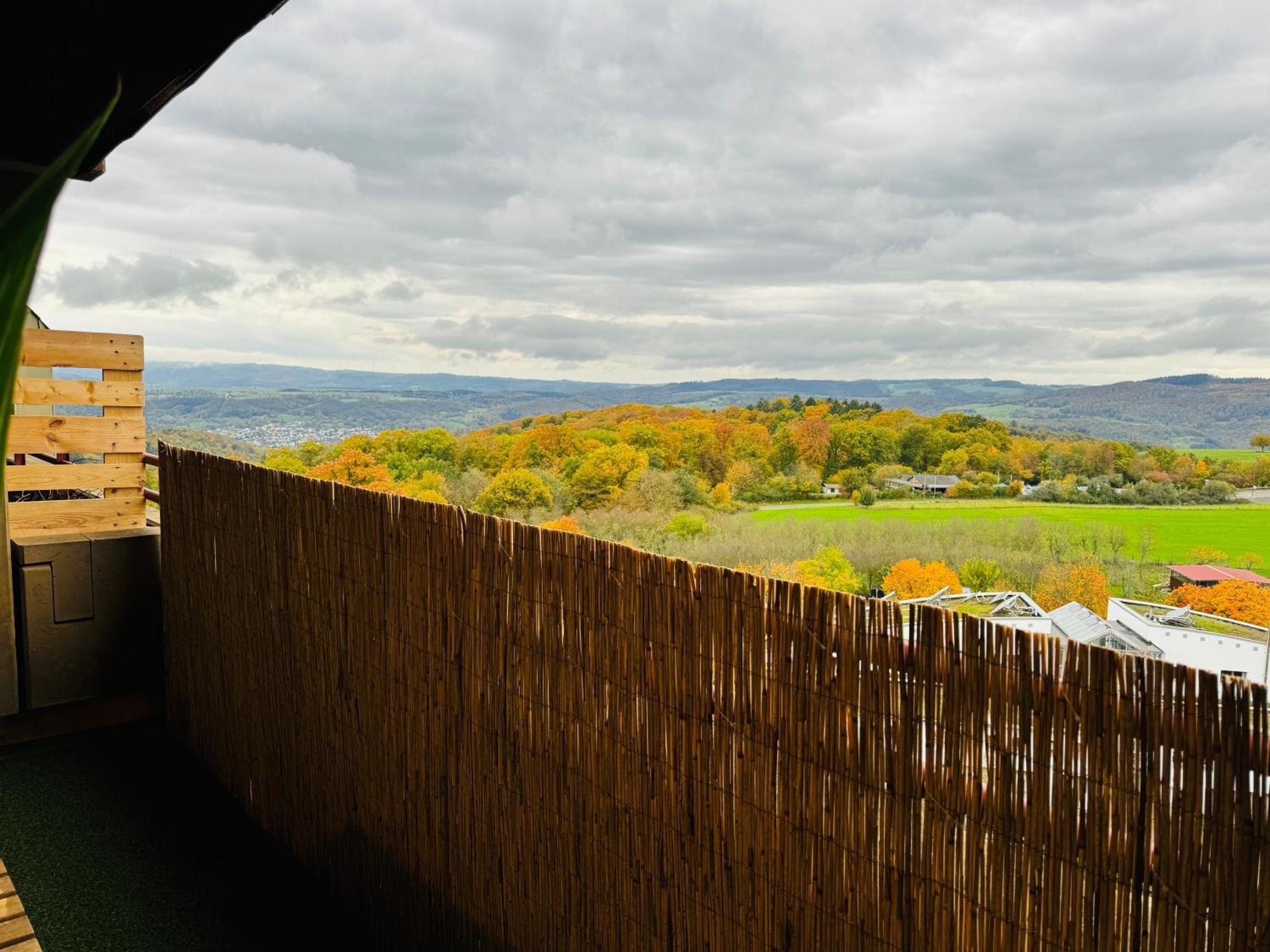 Klassen Stay - Design Studio In 11 Etage - Tolle Aussicht - Sauna, Pool - Netflix ラーンシュタイン エクステリア 写真