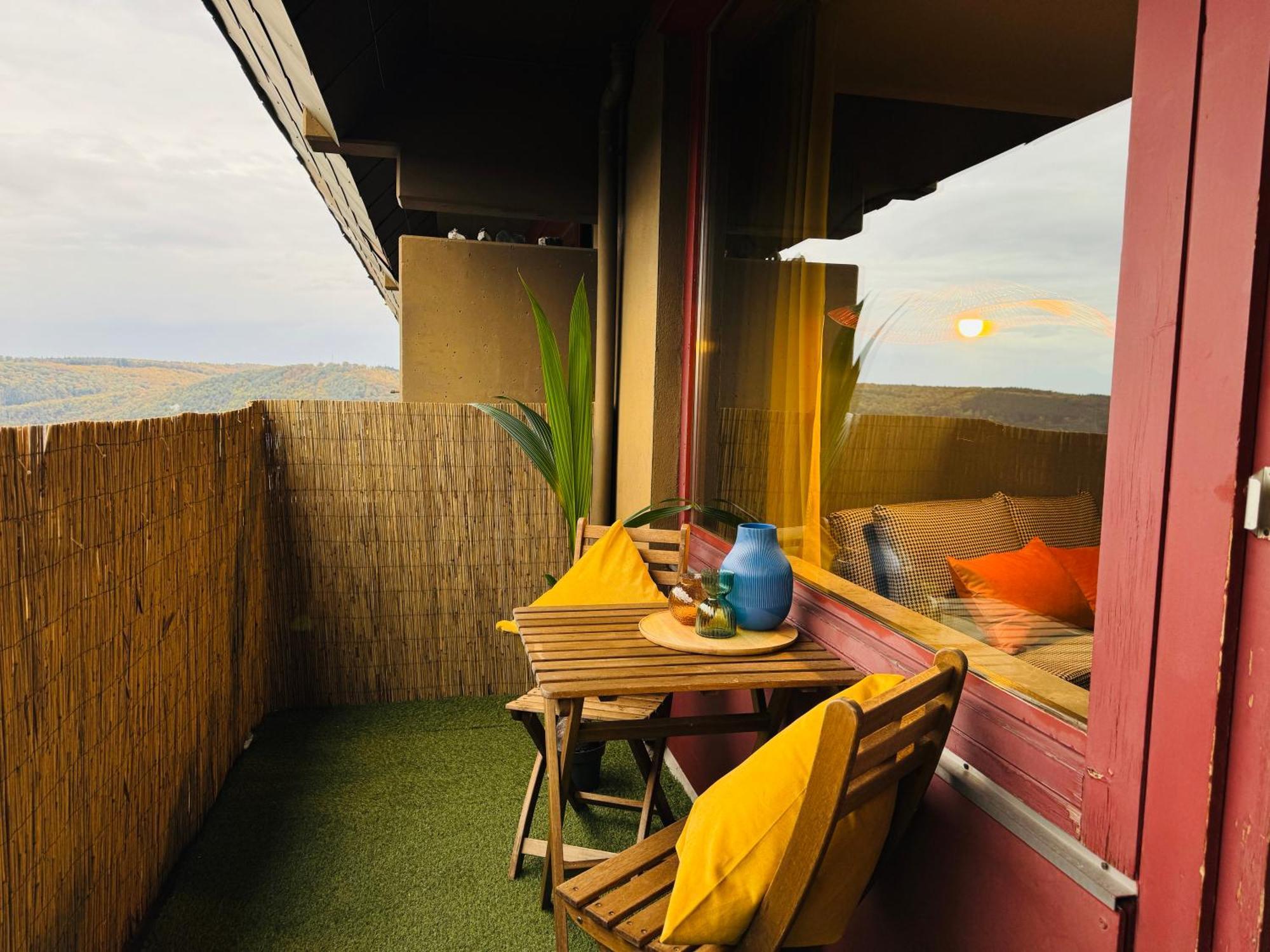 Klassen Stay - Design Studio In 11 Etage - Tolle Aussicht - Sauna, Pool - Netflix ラーンシュタイン エクステリア 写真